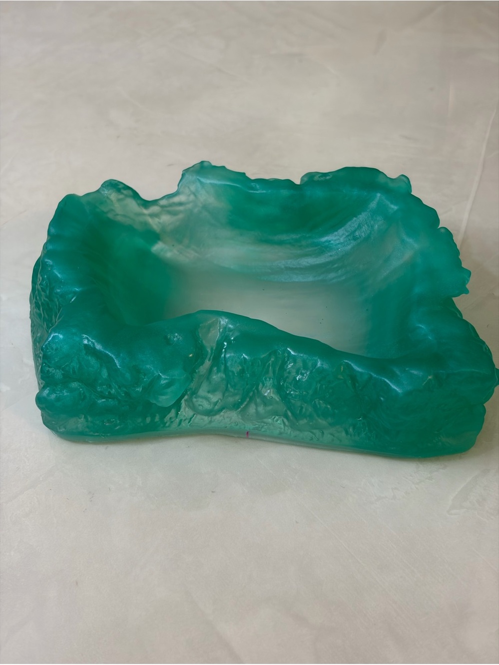 Resin Ocean wave dish